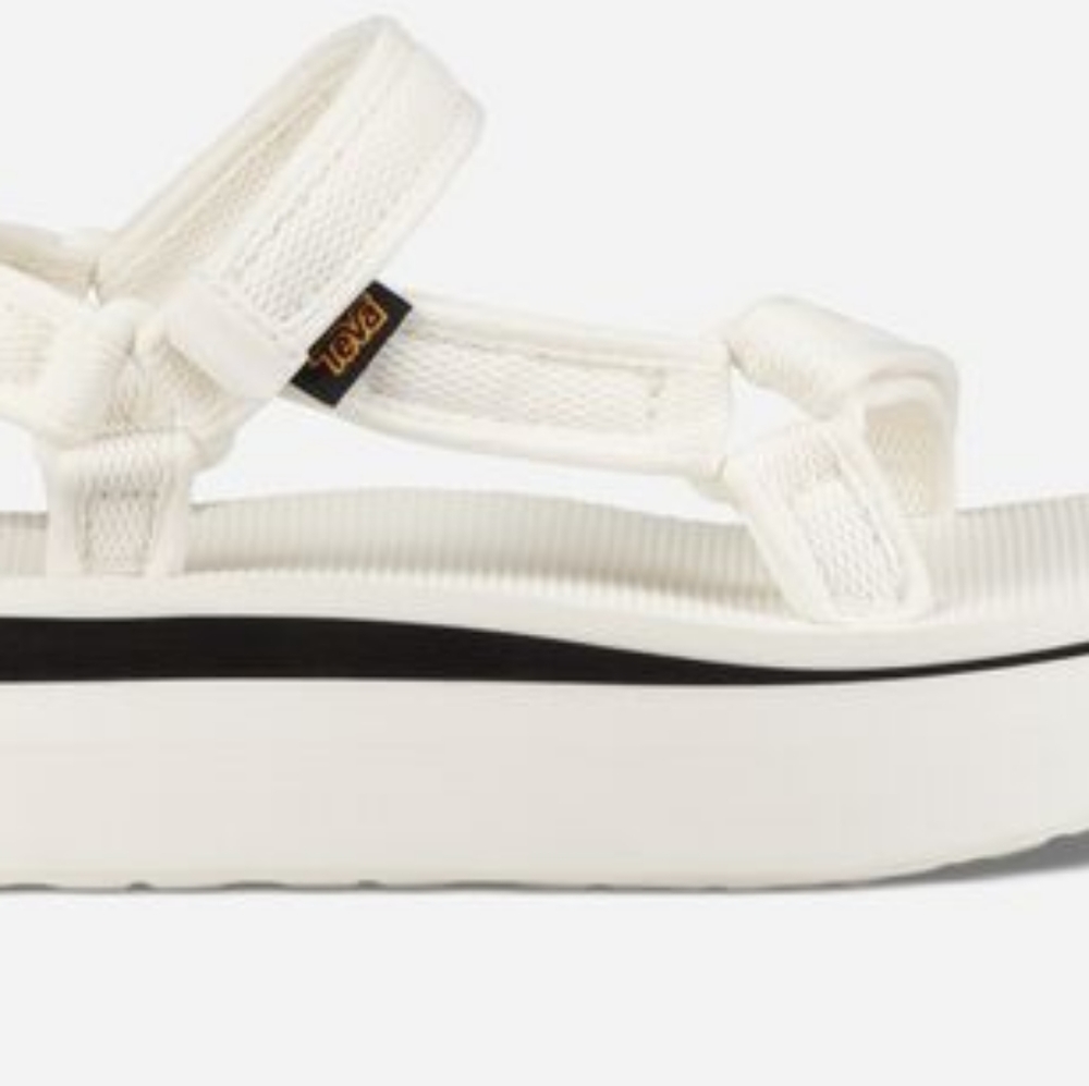 Size 8 flatform teva sandal